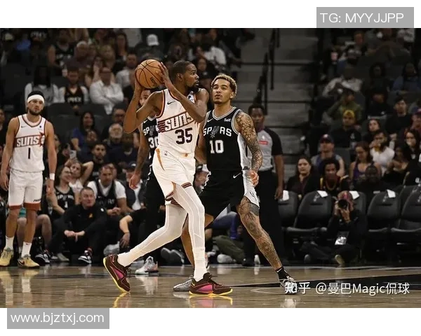 2010年NBA季后赛太阳与马刺的激烈对决回顾与分析