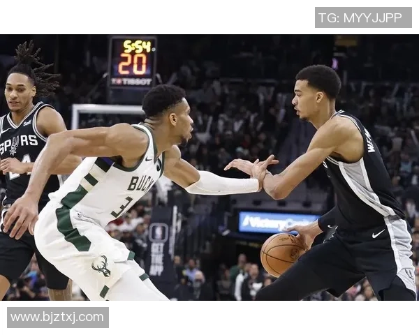 NBA马刺与雄鹿精彩对决全场回放分析及精彩瞬间回顾 NBA马刺与雄鹿精彩对决全场回放分析及精彩瞬间回顾