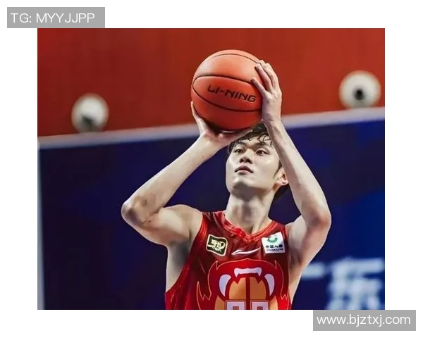 深圳队与浙江广厦队激战正酣谁能在这场对决中笑到最后