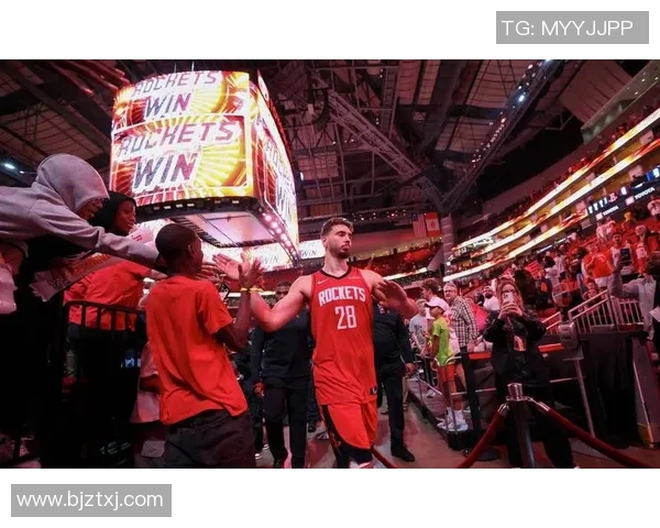 火箭队与太阳队激战回顾2019年4月8日精彩直播盛况重温