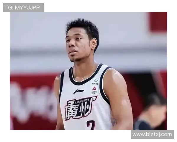 祝铭震的奋斗历程与音乐梦想：从青涩少年到璀璨星辰的成长之路