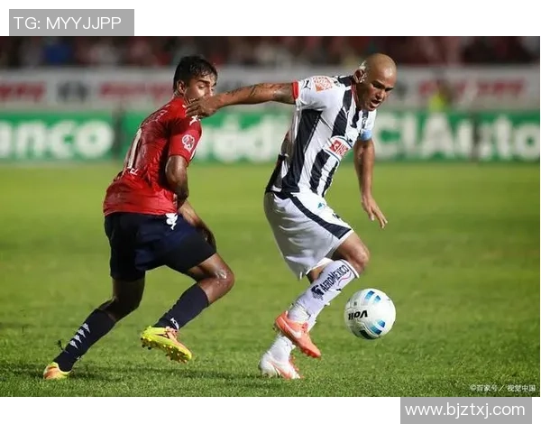 蒙特瑞与阿苏尔的激烈对决展现足球魅力与战术智慧的巅峰较量